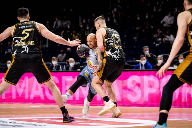 赢得了裁判 赢得了裁判