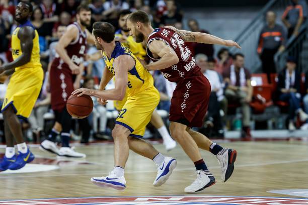 多纳鲁马的 多纳鲁马的